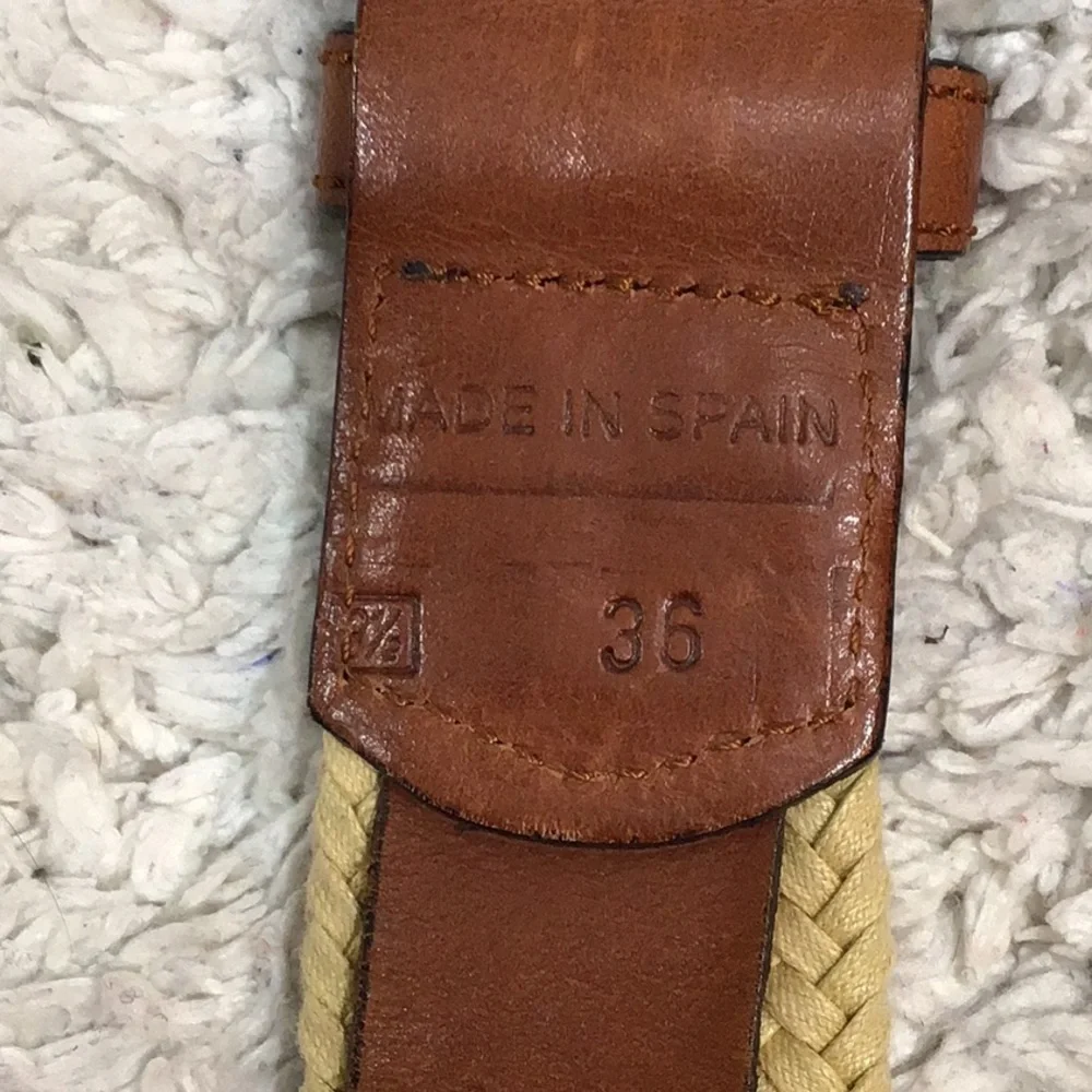 Tommy Bahama woven belt Italy/Spain 36
